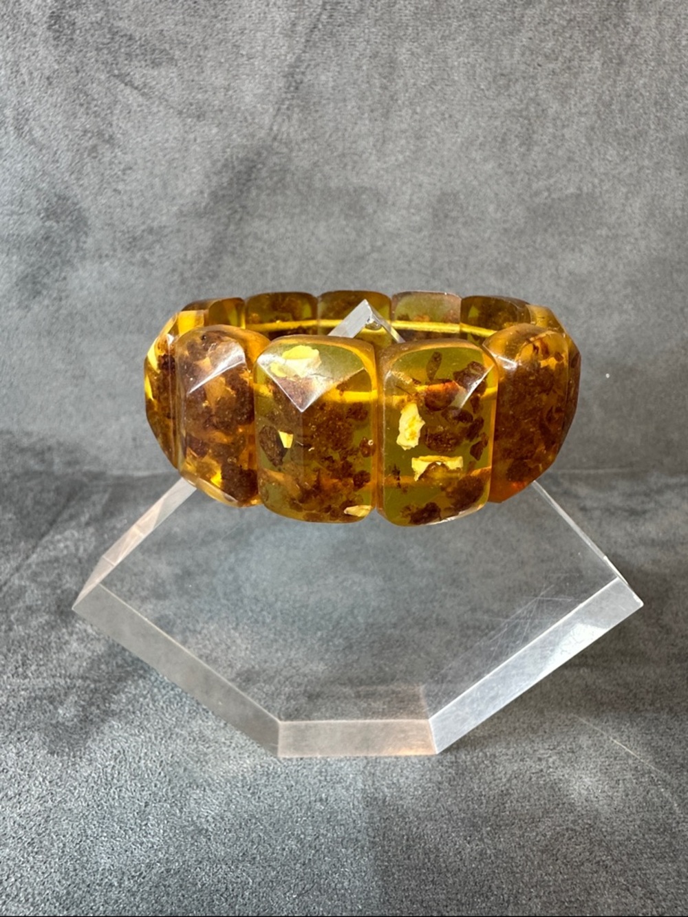 Amber-Tone Resin Stretch Bracelet - Golden Honey Color